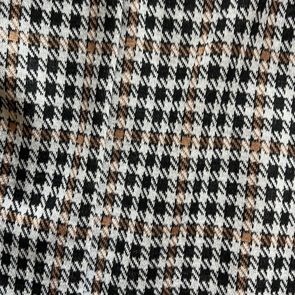 Full Tilt pull on mini skirt in plaid - Picture 4 of 6